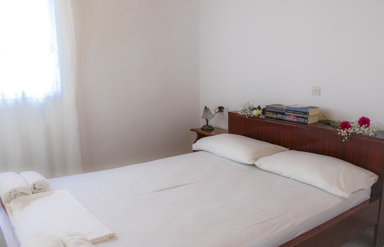 Pelagion II Sea Coral - Beachfront Holiday Home Кипсели Экстерьер фото